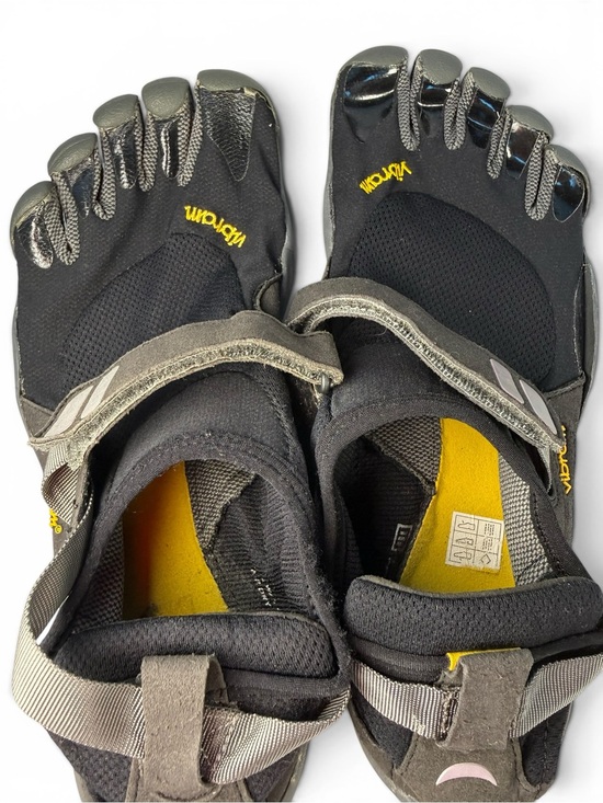 Vibram FiveFingers Toe Shoes Mens 11 Black Gray Barefoot EU 45 main image 4